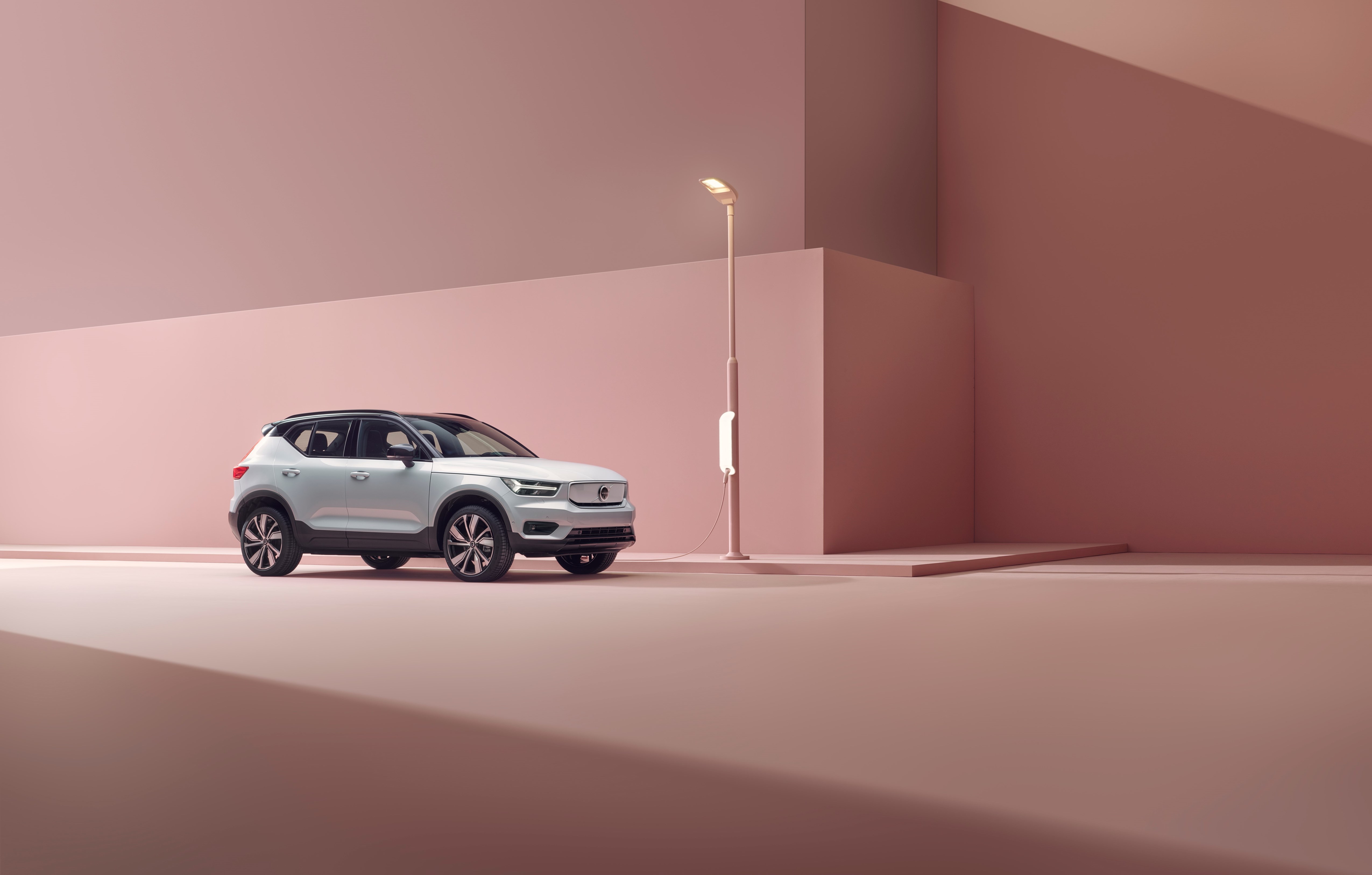 볼보 XC90 사진,스포트라이트어워드 2020
자동차 부문 수상