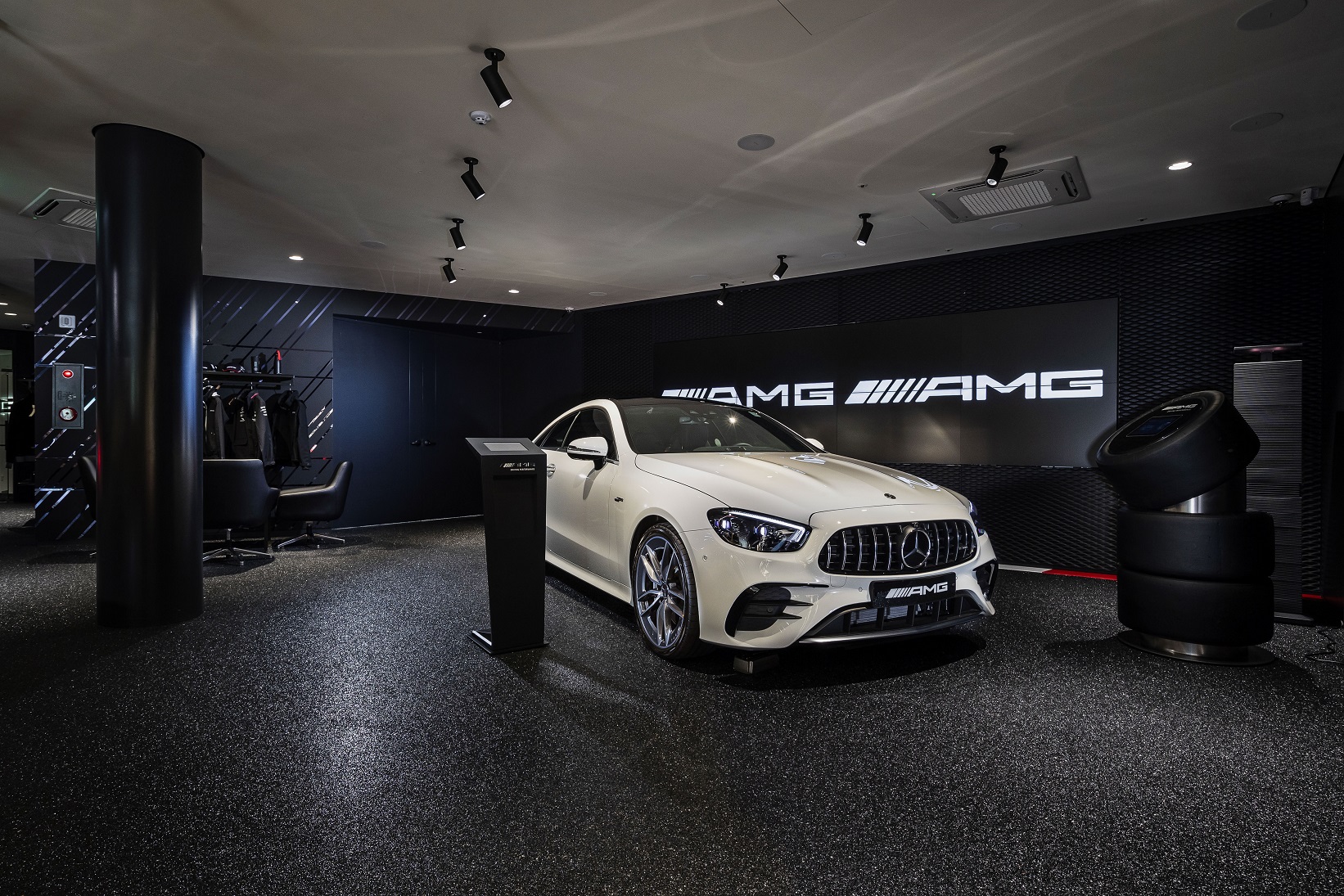 이제 벤츠는 AMG!
MBK, 세계 6번째 AMG 브랜드센터 'AMG서울' 오픈