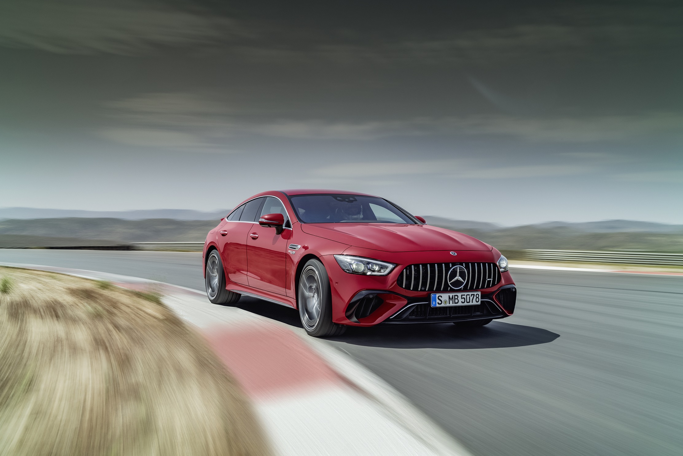 [2021 IAA]메르세데스 벤츠,
EQE·AMG GT 63 S E퍼포먼스 등 최초공개