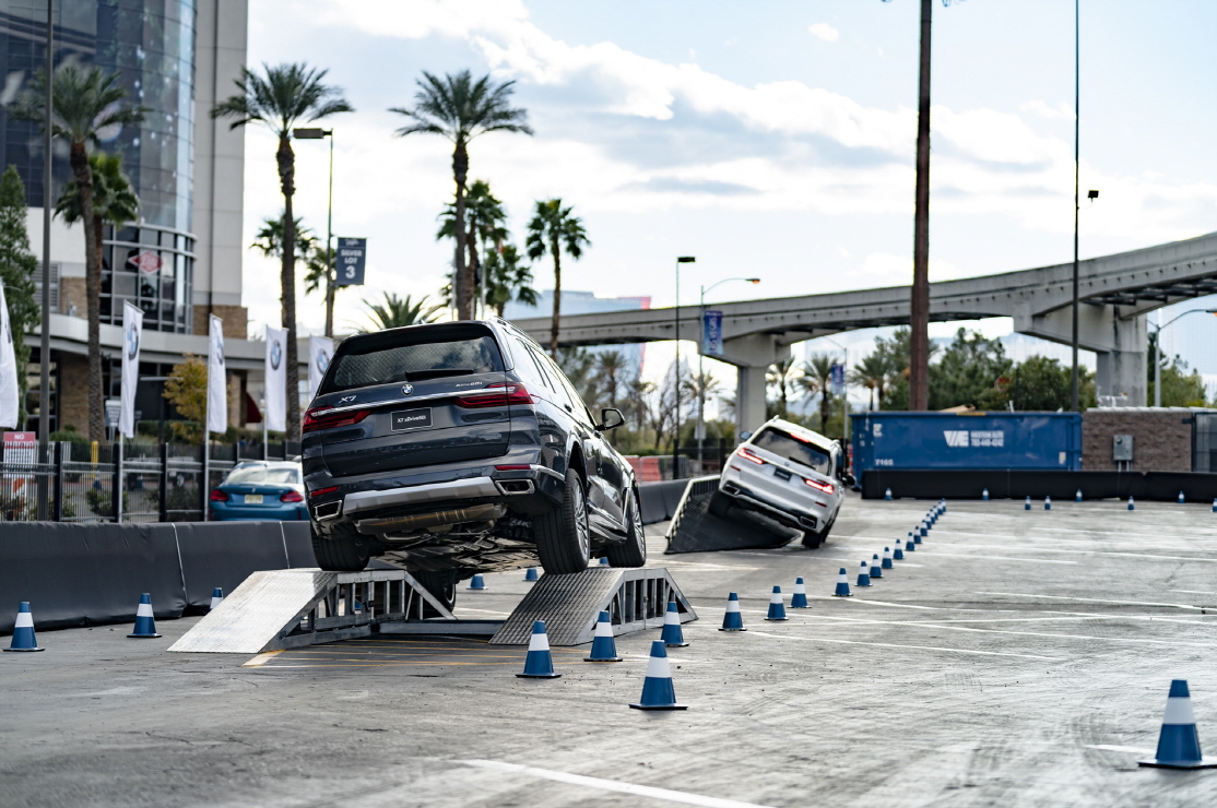 2019 CES 속 BMW 부스 한방 정리!