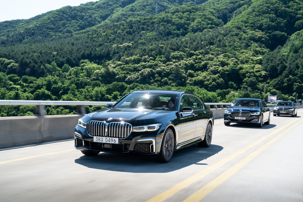 BMW 뉴 7 시리즈 국내출시, V12·PHEV 포함 풀라인업