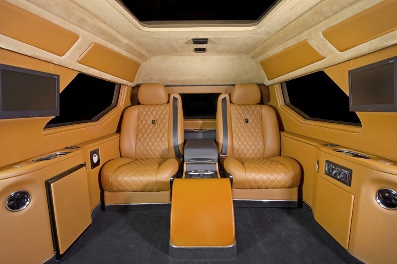 지구 종말에서 살아남고 싶다면
이 자동차를 구입하라