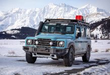 이네오스 그레나디어. 순정으로 랠리 출전해 1등 이네오스 그레나디어