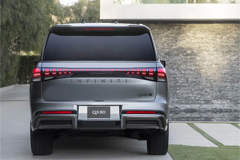 인피니티 QX80