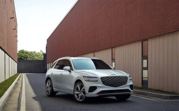 제네시스, GV70 페이스리프트 디자인 최초 공개.