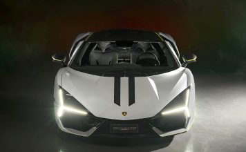 람보르기니 레부엘토 스페셜 에디션. 특별함에 특별함을 더한 람보르기니 레부엘토 스페셜 에디션