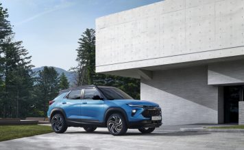 쉐보레, 온스타 품은 2025 트레일블레이저 출시. 가격은 동결 2025 쉐보레 트레일블레이저